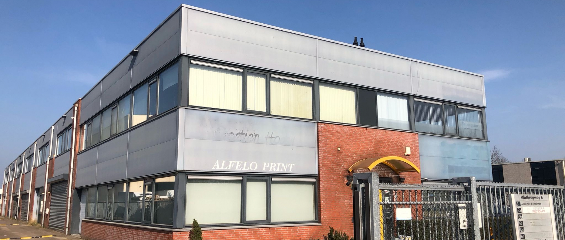 Woning te koop aan de Vlotbrugweg 6C te Almere